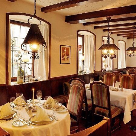Hotel-Restaurant Arneggers Adler Tiefenbronn Eksteriør billede